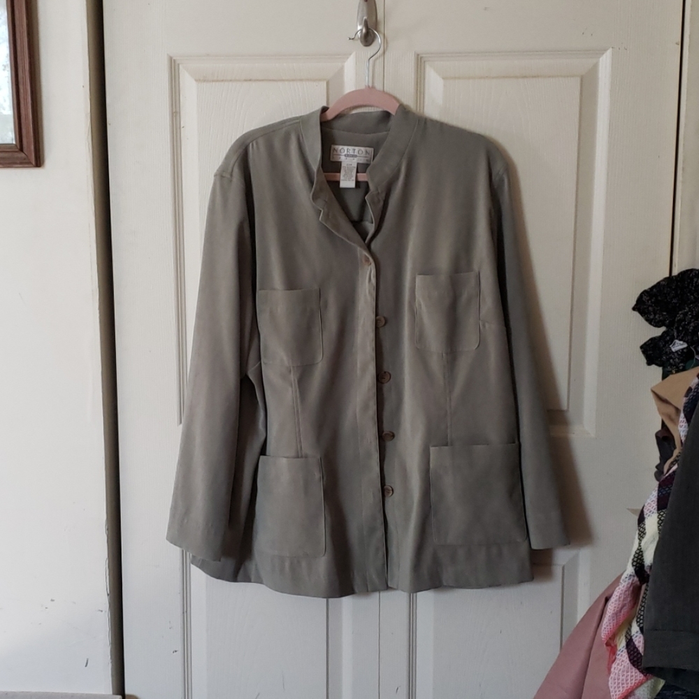 💐 sage green blazer